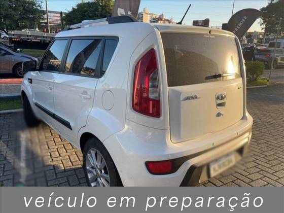 KIA SOUL 1.6 EX 16V FLEX 4P AUTOMÁTICO KIA SOUL 1.6 EX 16V FLEX 4P AUTOMÁTICO